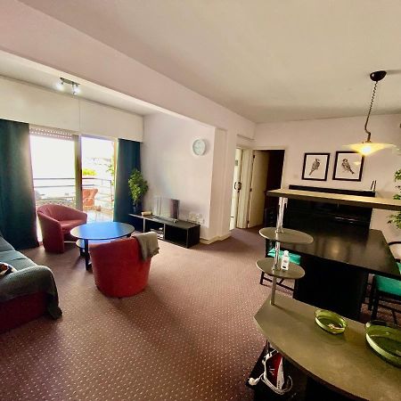 Private Room In A Shared Flat At Best Location Limassol Ngoại thất bức ảnh