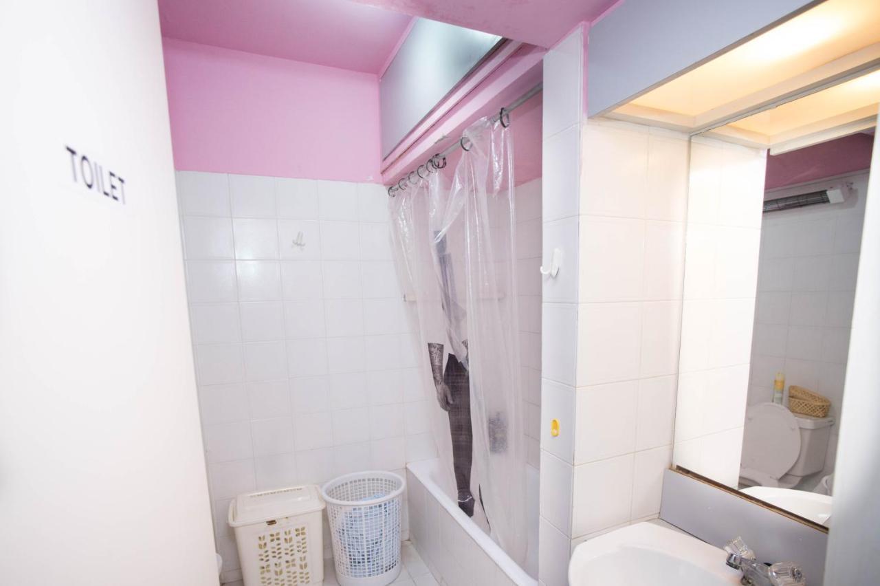 Private Room In A Shared Flat At Best Location Limassol Ngoại thất bức ảnh